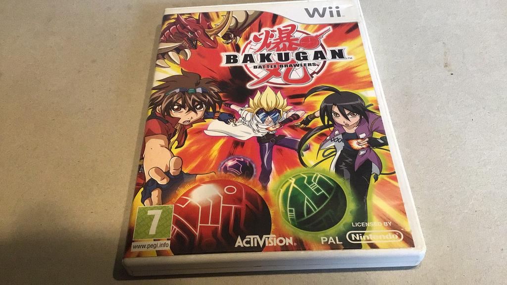 Bakugan battle brawlers (t), Games en Spelcomputers, Gebruikt, Ophalen of Verzenden, 3 spelers of meer, Strategie en Constructie