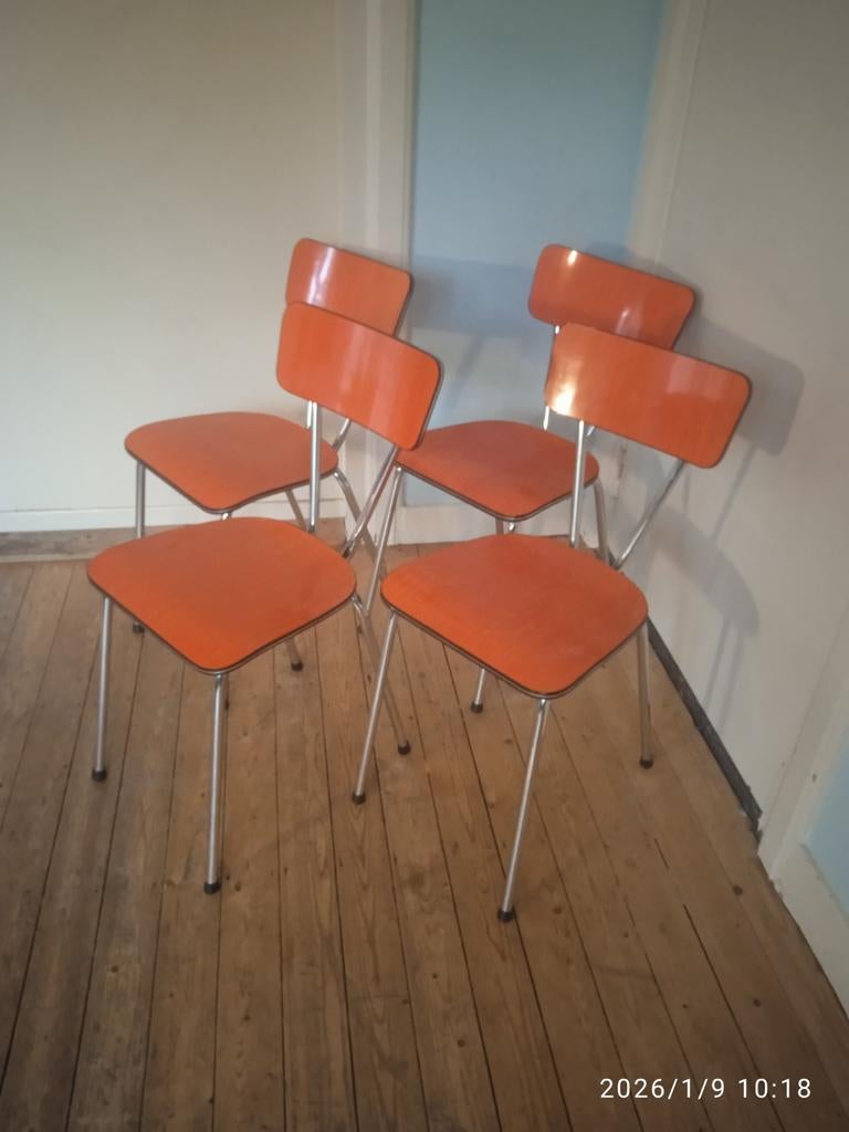 Jaren 50 formica stoelen (4) grijs of oranje., Huis en Inrichting, Ophalen, Overige kleuren, Gewoon mooi formica!!, Zo goed als nieuw