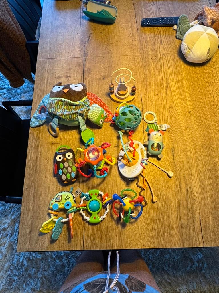 Jouets pour bébés Skip Hop,Taf Toys,October, UKCA, Vtech,.., Enlèvement ou Envoi, Comme neuf