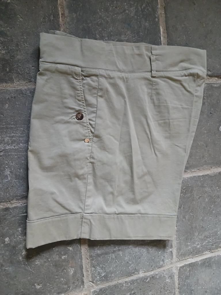 NIEUWE mooie elegante short HAMPTON BAYS- T 42, Kleding | Dames, Hampton Bays, Verzenden, Nieuw, Maat 42/44 (L)