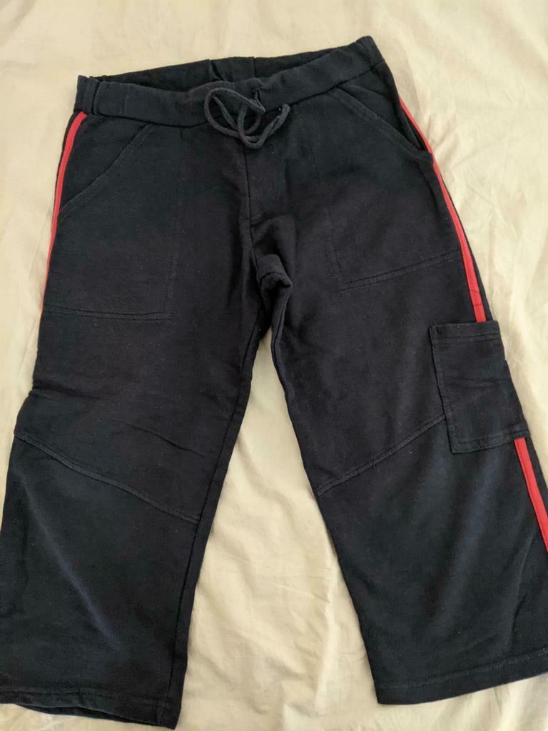 Bermuda, joggingbroek maat 140 Devil Devision, Ophalen of Verzenden, Zo goed als nieuw, Jongen of Meisje, Sport- of Zwemkleding