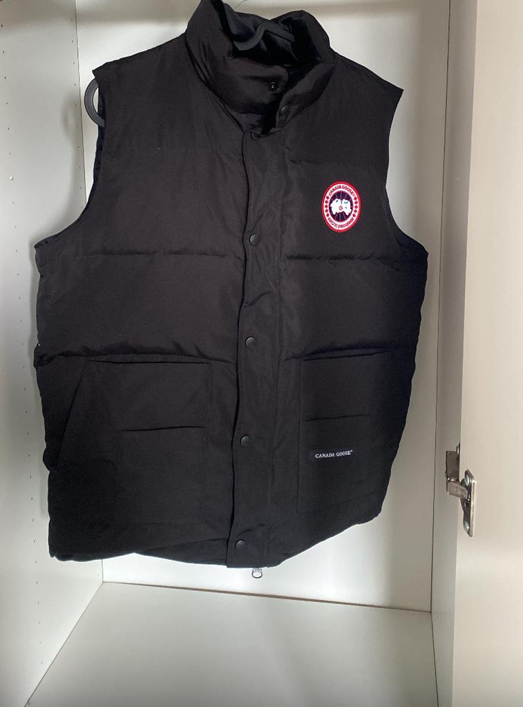 Gilet Canada Goose, Enlèvement ou Envoi, Comme neuf, Taille 48/50 (M), Noir