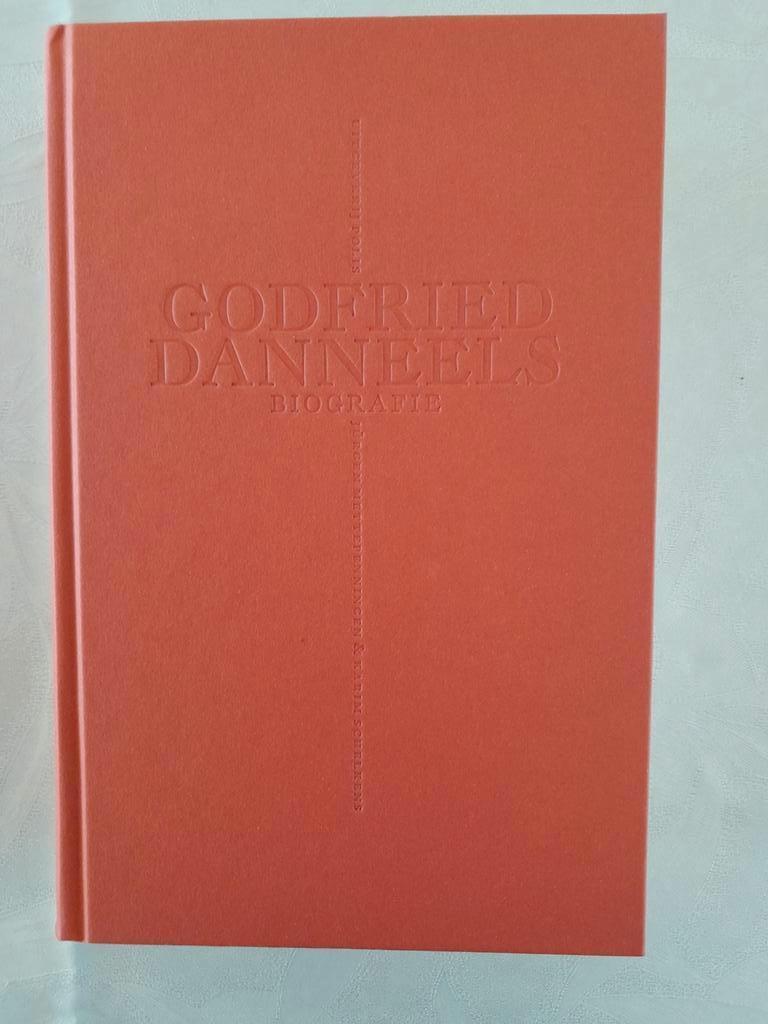 Godfried Danneels Biografie, Mettepenningen en Schelke, Ophalen of Verzenden, Zo goed als nieuw, Religie
