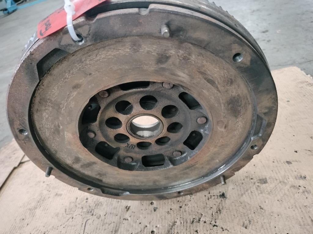Volant moteur Ford Mondeo 2.0 tdci TXWA, Enlèvement ou Envoi, Ford