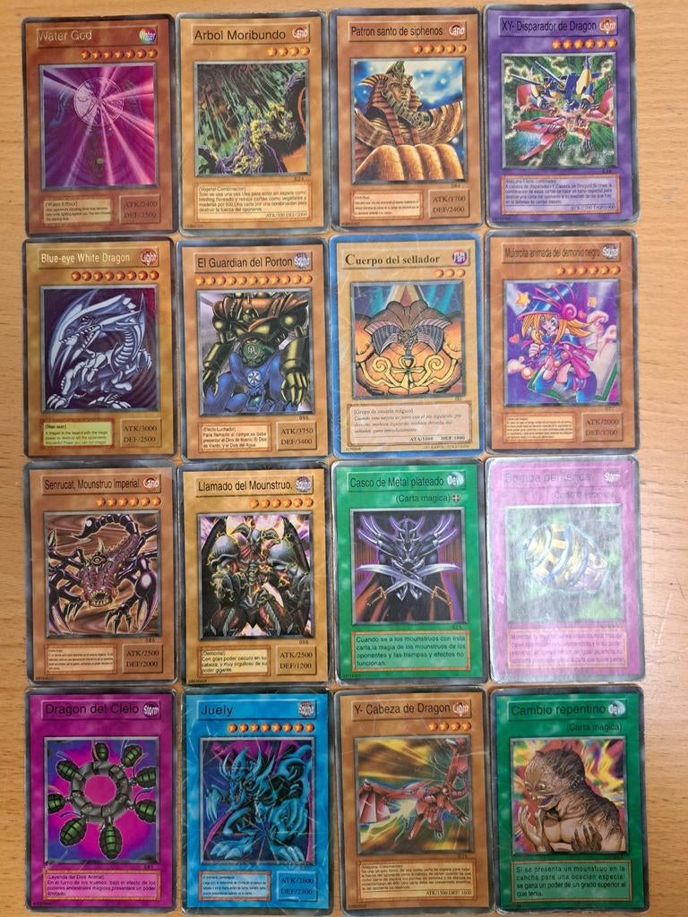 Yu-gi-oh !  14 cartes espagnol + 2 cartes english, Enlèvement ou Envoi, Comme neuf