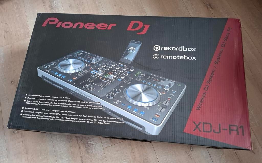 Pioneer Xdj r1 avec protection et boîte d'origine, Enlèvement ou Envoi, Comme neuf, Pioneer