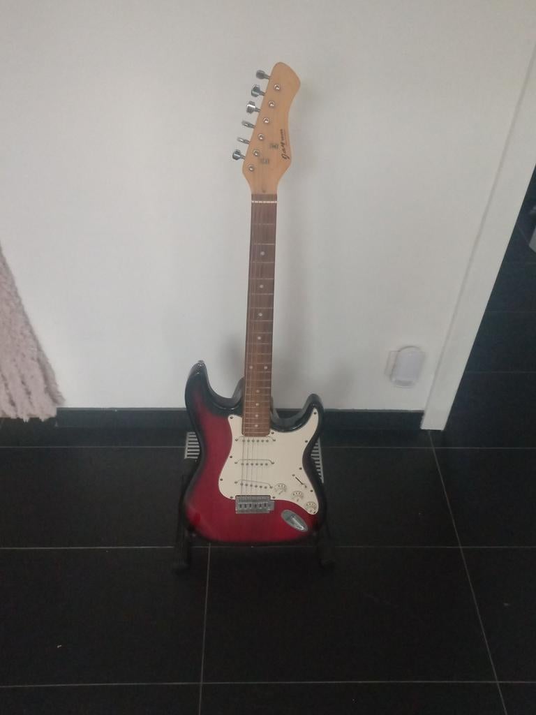 Elektrische gitaar rood met zwart van Jay sound, Ophalen