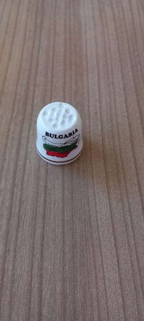 Vingerhoedje van Bulgarije. Nieuw., Ophalen of Verzenden, Nieuw, Porselein