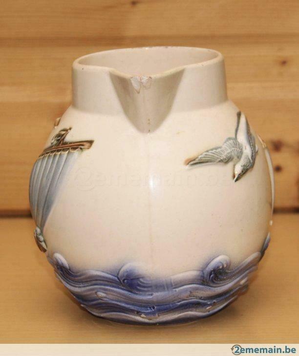 Porcelaine_25_ancien pichet barbotine décor marine - Digoin, Antiquités & Art, Enlèvement ou Envoi