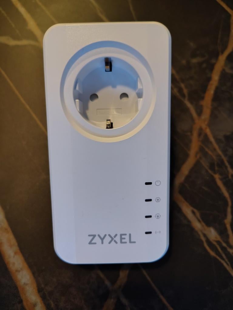 ZyXEL Powerline PLA6457 2400 Mbps, Ophalen of Verzenden