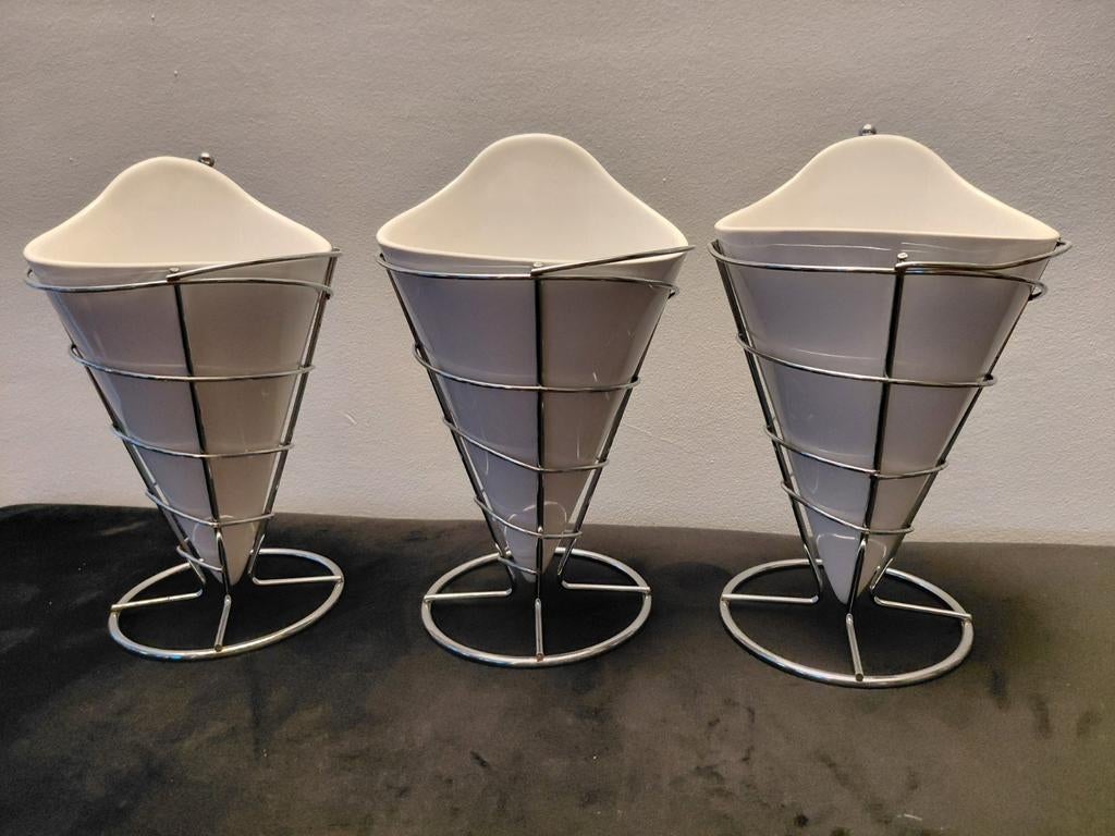 Plats pour frites, Enlèvement