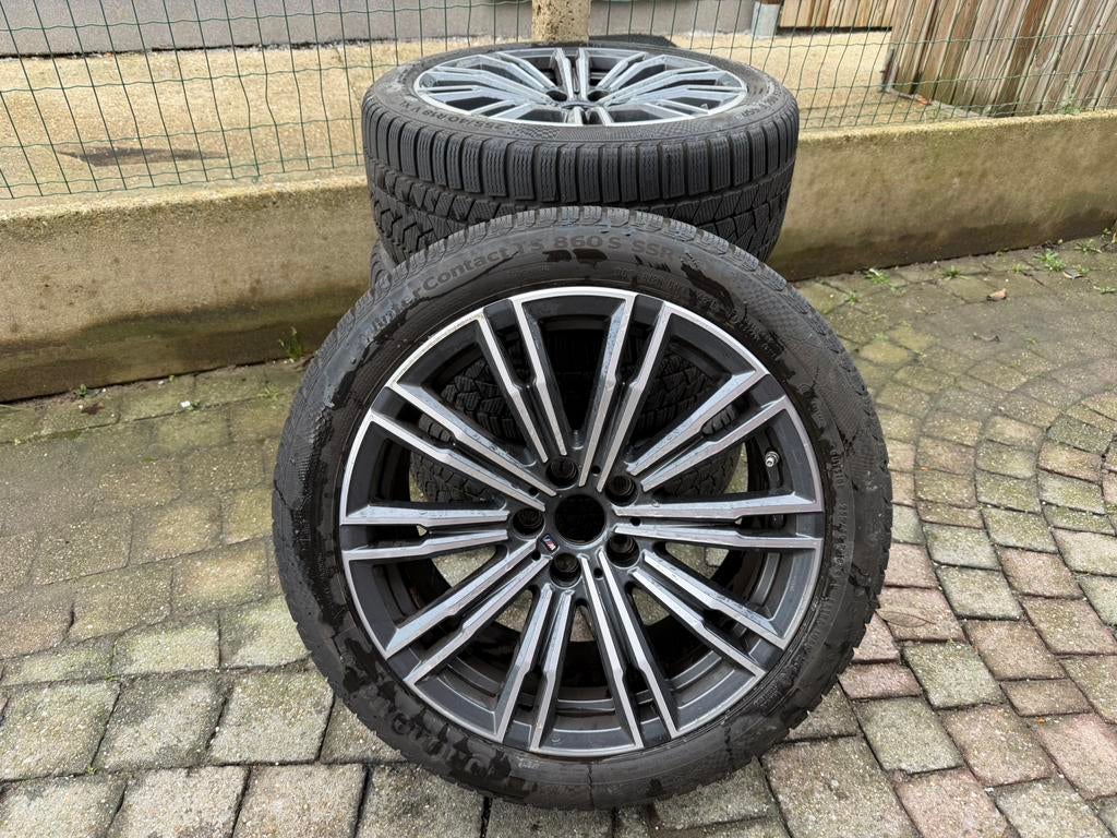 Jantes d'origine Bmw M 18 pouces avec pneus Continental, Autos : Pièces & Accessoires, Pneus & Jantes, Pneu(s), Pneus hiver, 18 pouces