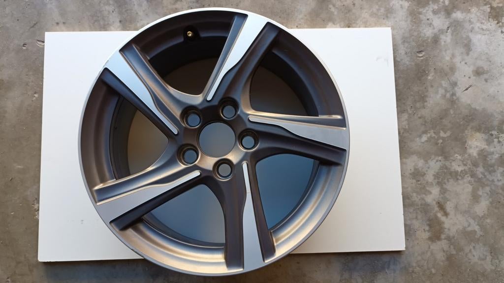 Originele Volvo velg 7Jx16H2 ET50, Gebruikt, Velg(en), 16 inch, Ophalen of Verzenden