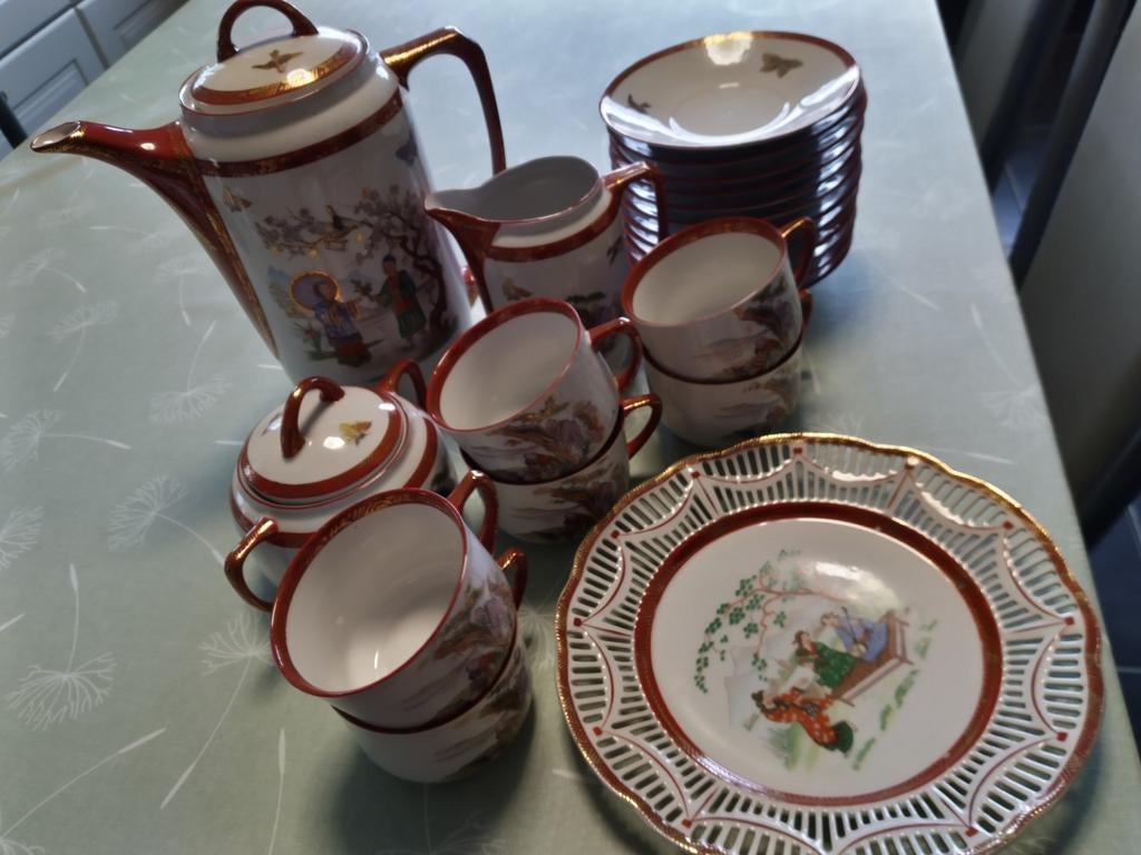 22 delig koffieservies ,Chinees getint,Bavaria porselein, Enlèvement