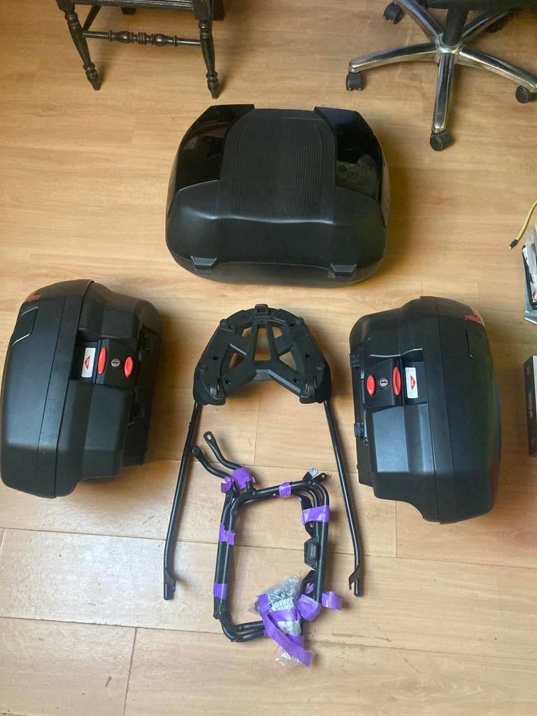 Motorbakken honda cbf1000, Ophalen, Zo goed als nieuw