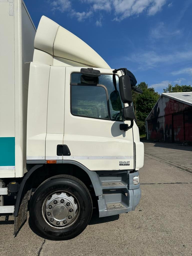 DAF CF 65.220 | Hayon DHollandia,..., Euro 5, Achat, Entreprise, 3 places