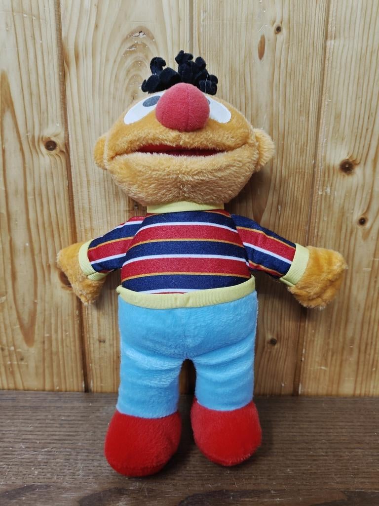 Pluche Ernie Sesam Straat, Fisher-Price Inc. 2002, Kinderen en Baby's, Speelgoed | Knuffels en Pluche, Ophalen, Zo goed als nieuw