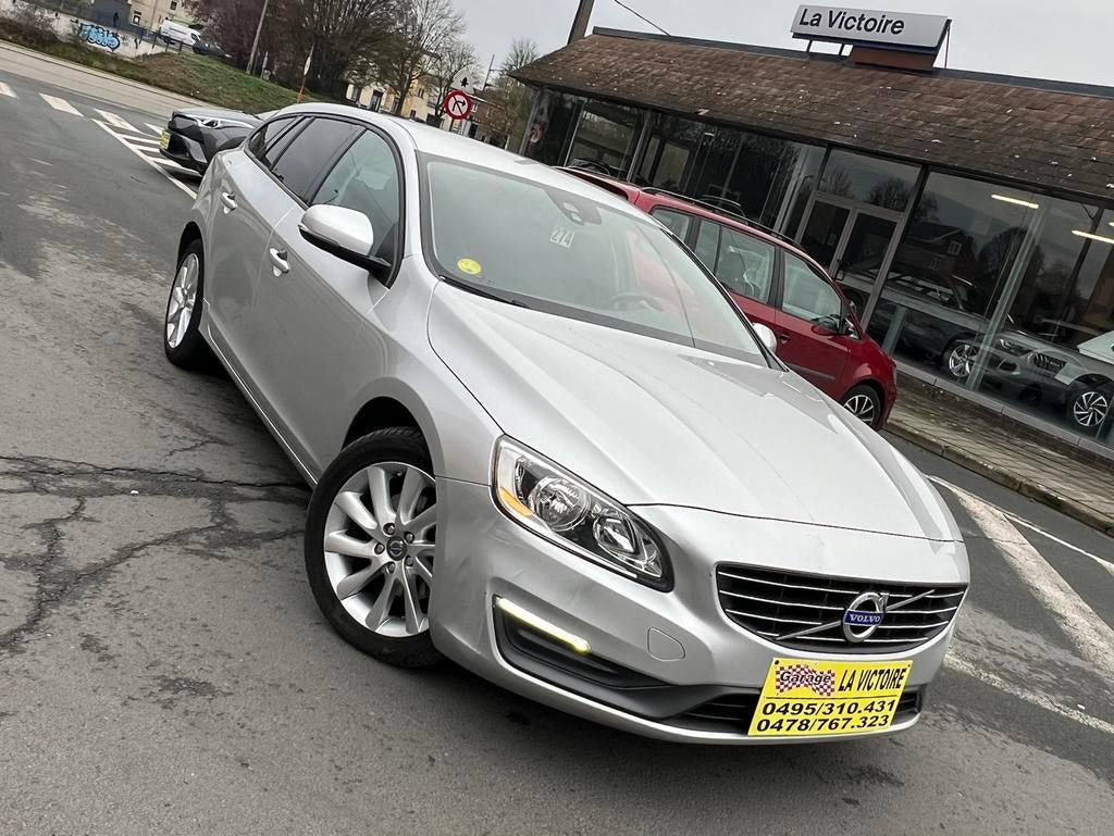 Volvo V60 , 2.0 TDi 2015 année 225000km 100kw 0032478757323, Autos, Volvo, 100 kW, Achat, Capteur de lumière, Entreprise