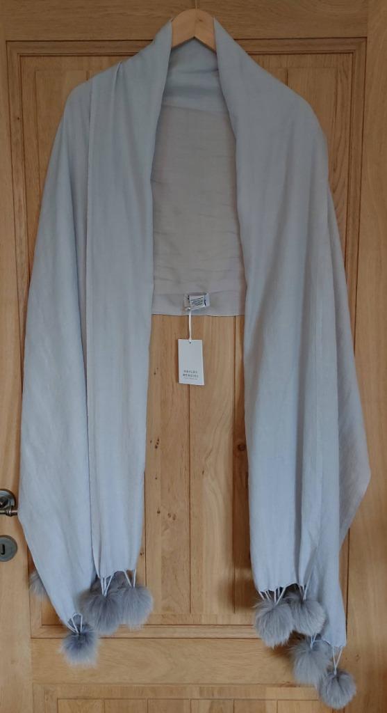 Designer HAYLEY MENZIES wol zijde cashmere sjaal met pompons, Kleding | Dames, Hayley Menzies, Ophalen of Verzenden, Nieuw, Sjaal