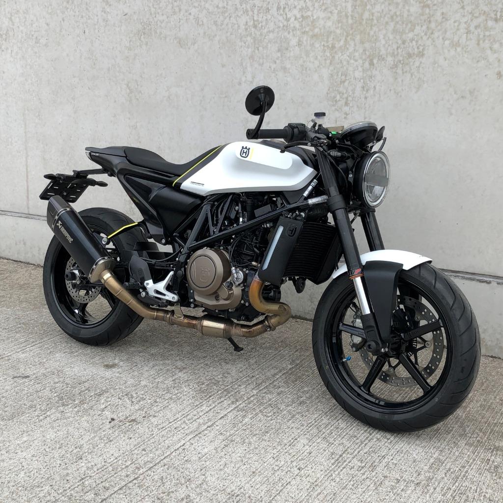 HUSQVARNA VITPILEN 701 BJ 2019, 8702 KM, Permis Moto A, Entreprise, Plus de 35 kW, Échappement sport