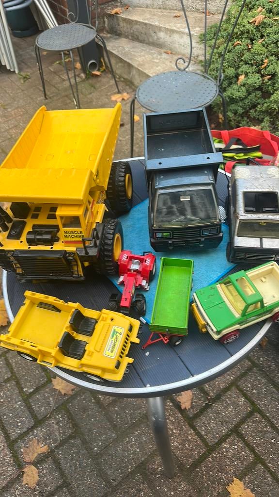 Partij vintage metalen  speelgoed camion 7 stuks, Enlèvement ou Envoi