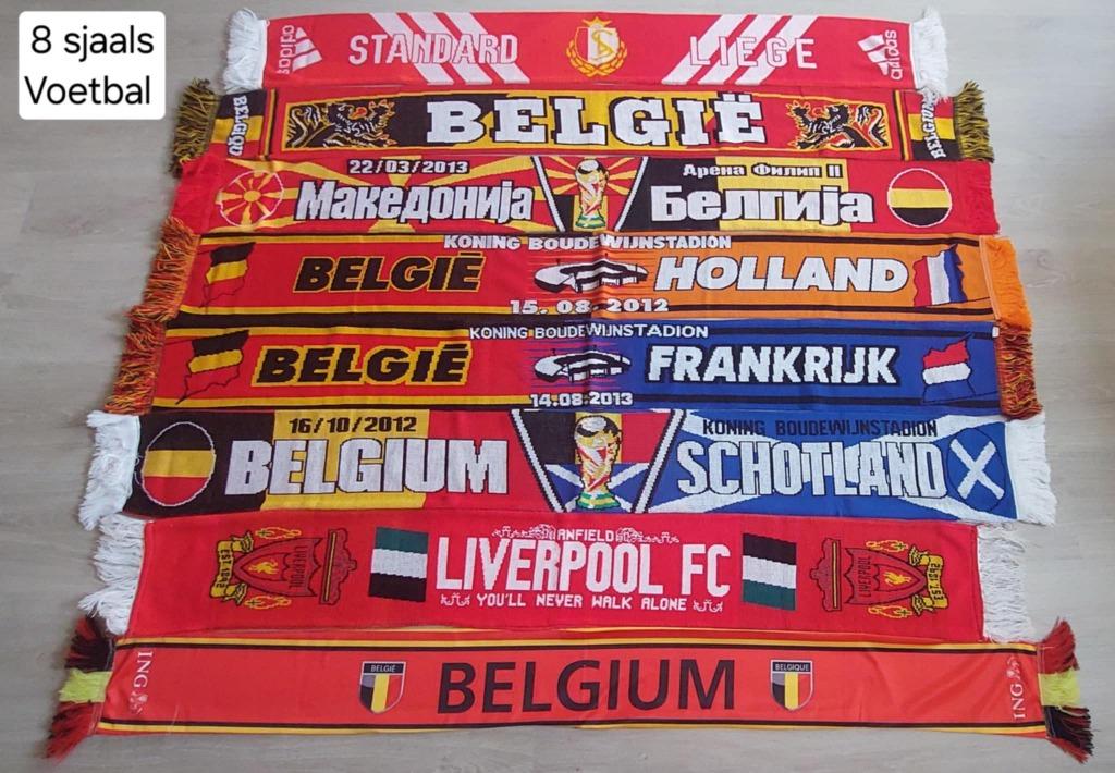 8 voetbal sjaals (NIEUW), Ophalen of Verzenden, Nieuw, Overige typen