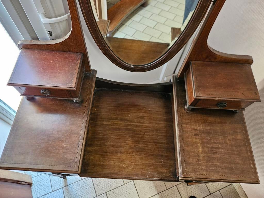 Beauty commode. Style victorian., Maison & Meubles, Enlèvement