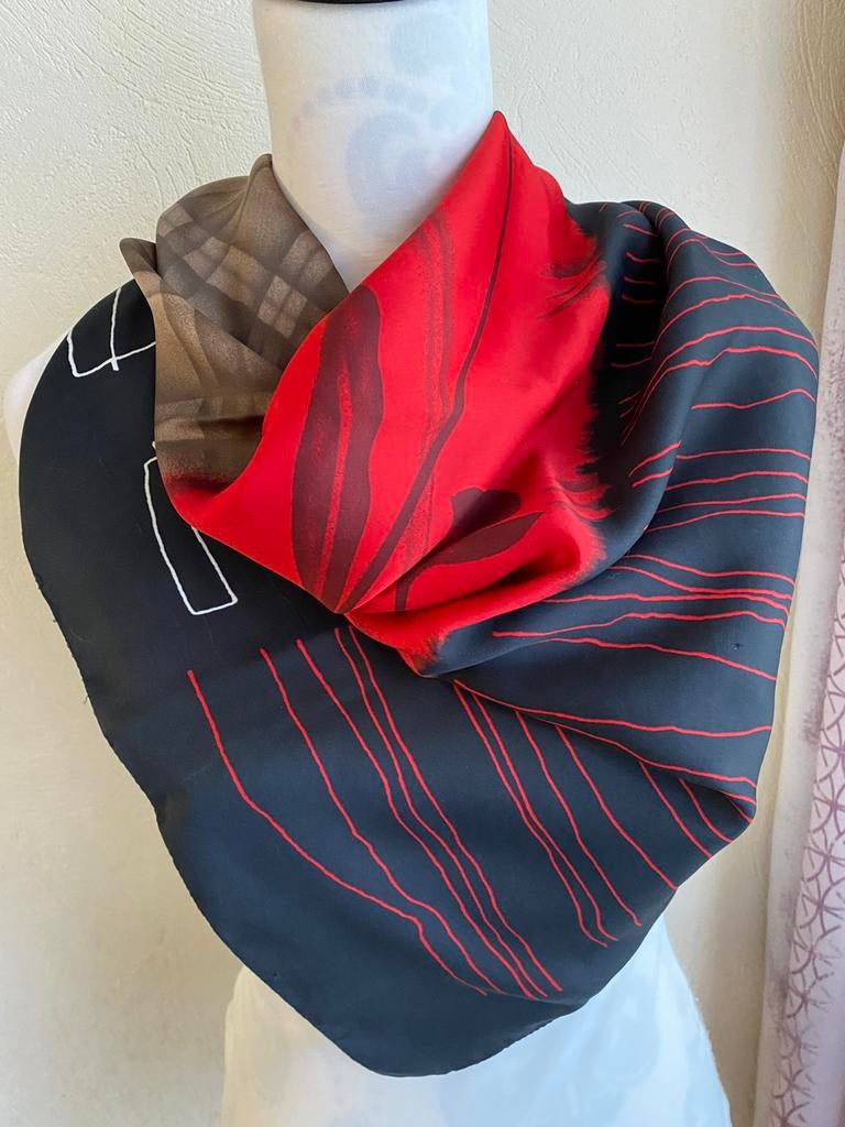 Foulard vintage couleurs fortes et fleur  rouge, Pièce vintage, Enlèvement ou Envoi, Comme neuf