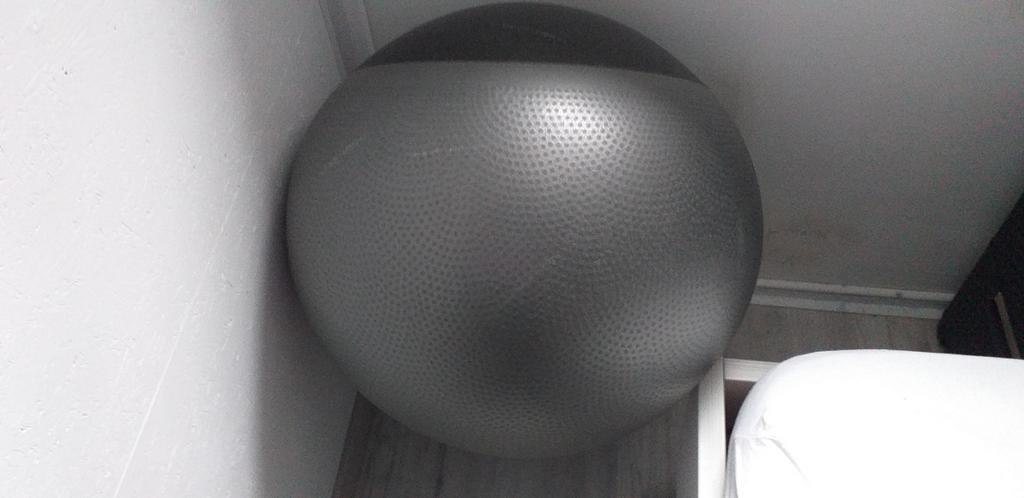 Fitnessbal, Sport en Fitness, Ophalen, Zo goed als nieuw