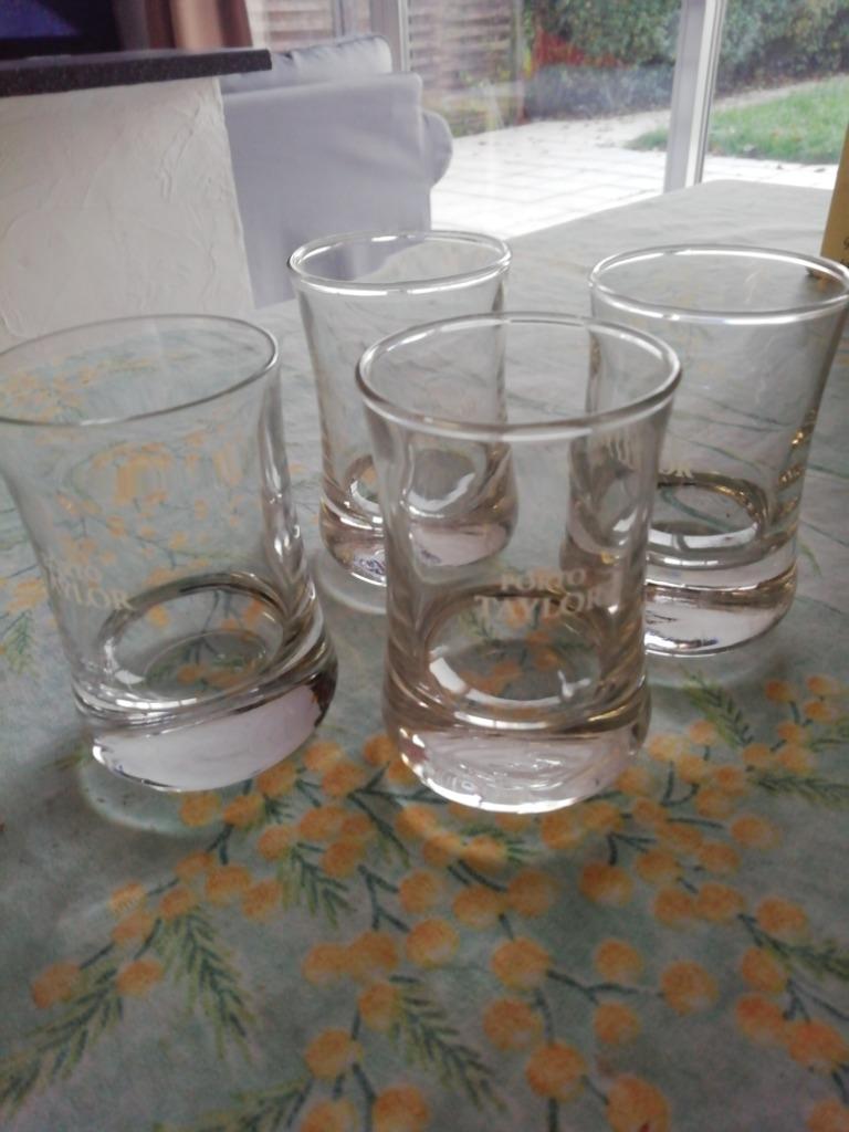portoglazen, Verzamelen, Glas en Drinkglazen, Ophalen of Verzenden, Zo goed als nieuw, Overige typen