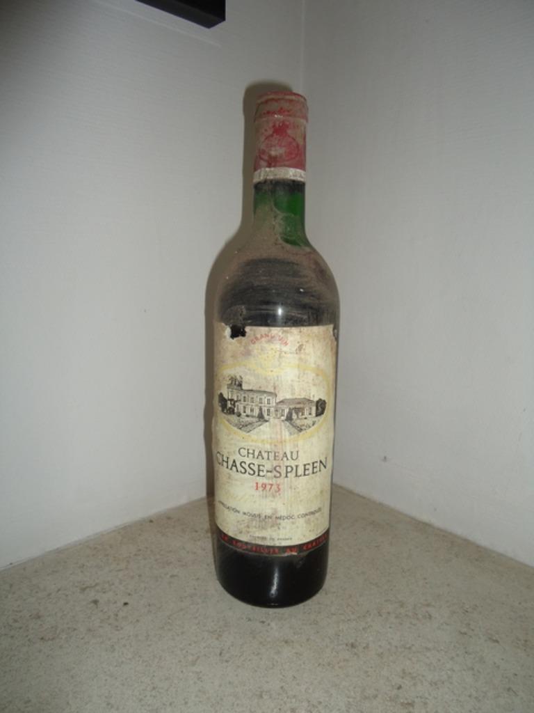 VINS CHATEAU  CHASSE SPLEEN 1973- COS D'ESTOURNEL 1973, Enlèvement, Vin rouge, Pleine