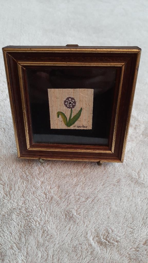 cadre avec support et dessin estampillé sur papyrus, Maison & Meubles, Accessoires pour la Maison | Peintures, Dessins & Photos