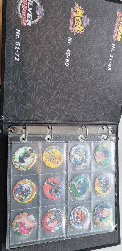 Bleyblade spinner verzamelboek, Ophalen