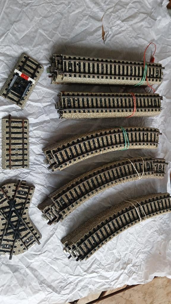 lot de 27 rail metal marklin ho, Enlèvement ou Envoi, Rails, Märklin, Courant continu