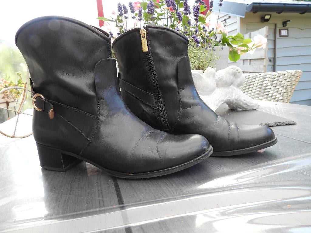 PERTINI enkellaarsjes - leder - maat 40,5, Kleding | Dames, Schoenen, Zwart, PERTINI, Lage of Enkellaarzen, Ophalen of Verzenden