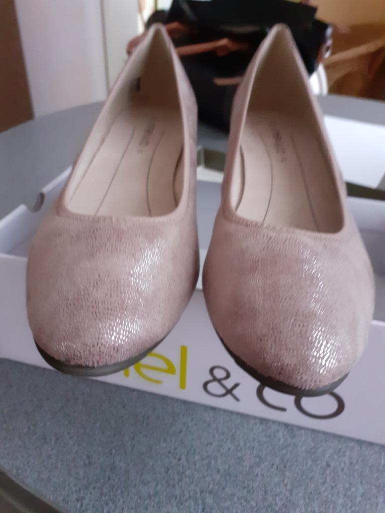 Schoenen - maat 42, Enlèvement ou Envoi, Comme neuf, Chaussures basses