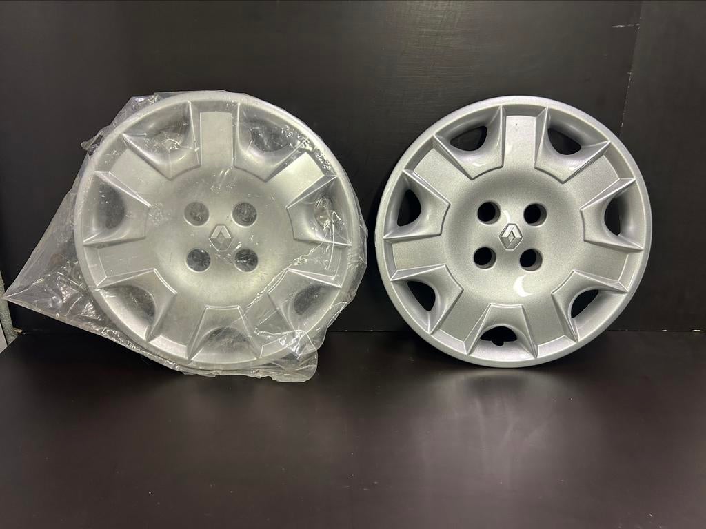2 enjoliveurs Renault megane clio kangoo twingo scenic 15", Neuf