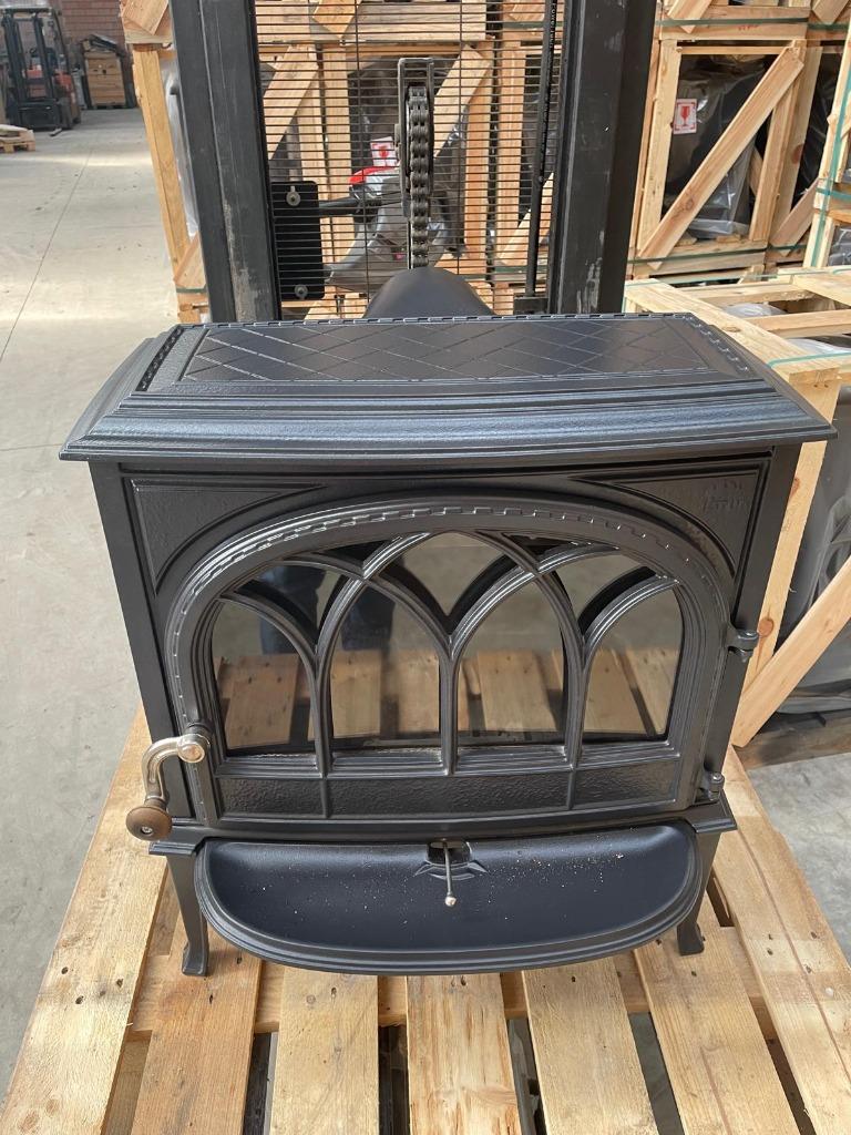 showroom model jotul f400 mat emaille, Huis en Inrichting, Kachels, Houtkachel, Ophalen of Verzenden, Zo goed als nieuw, Vrijstaand