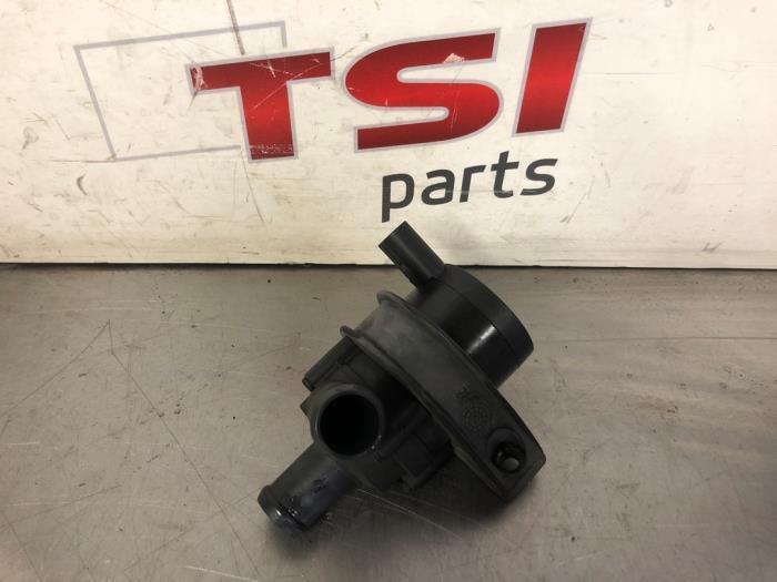 Extra waterpomp van een Audi A4, Gebruikt, -, -, -