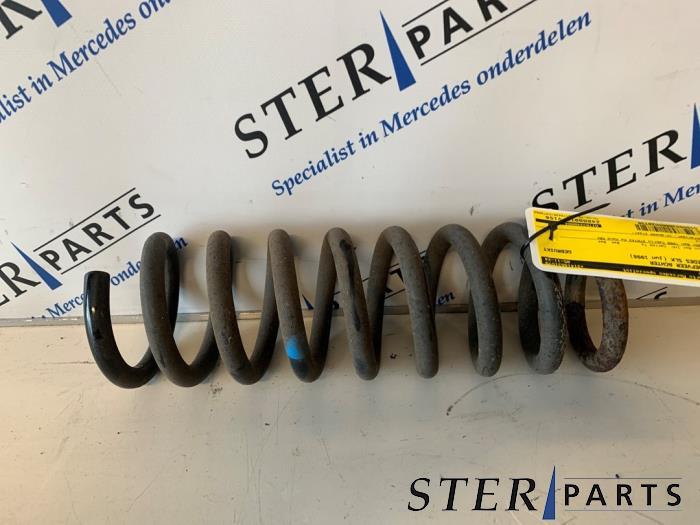 Ressort de flexion arrière d'un Mercedes SLK, Enlèvement ou Envoi, 3 mois de garantie, Utilisé, Mercedes-Benz