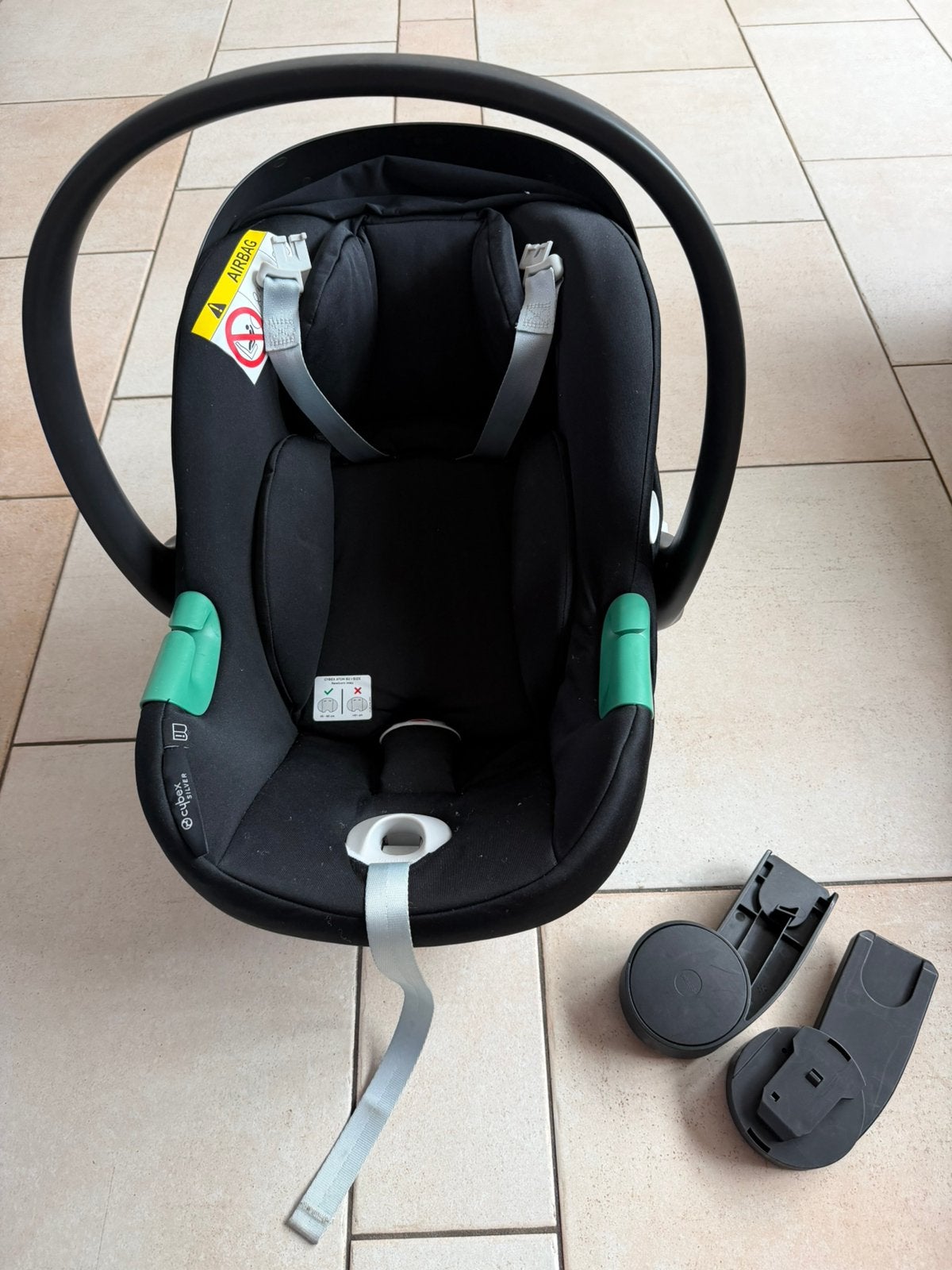 Cybex autostoel inclusief adaptors voor buggy, Kinderen en Baby's, Autogordel, Ophalen of Verzenden, Zo goed als nieuw, Afneembare rugleuning