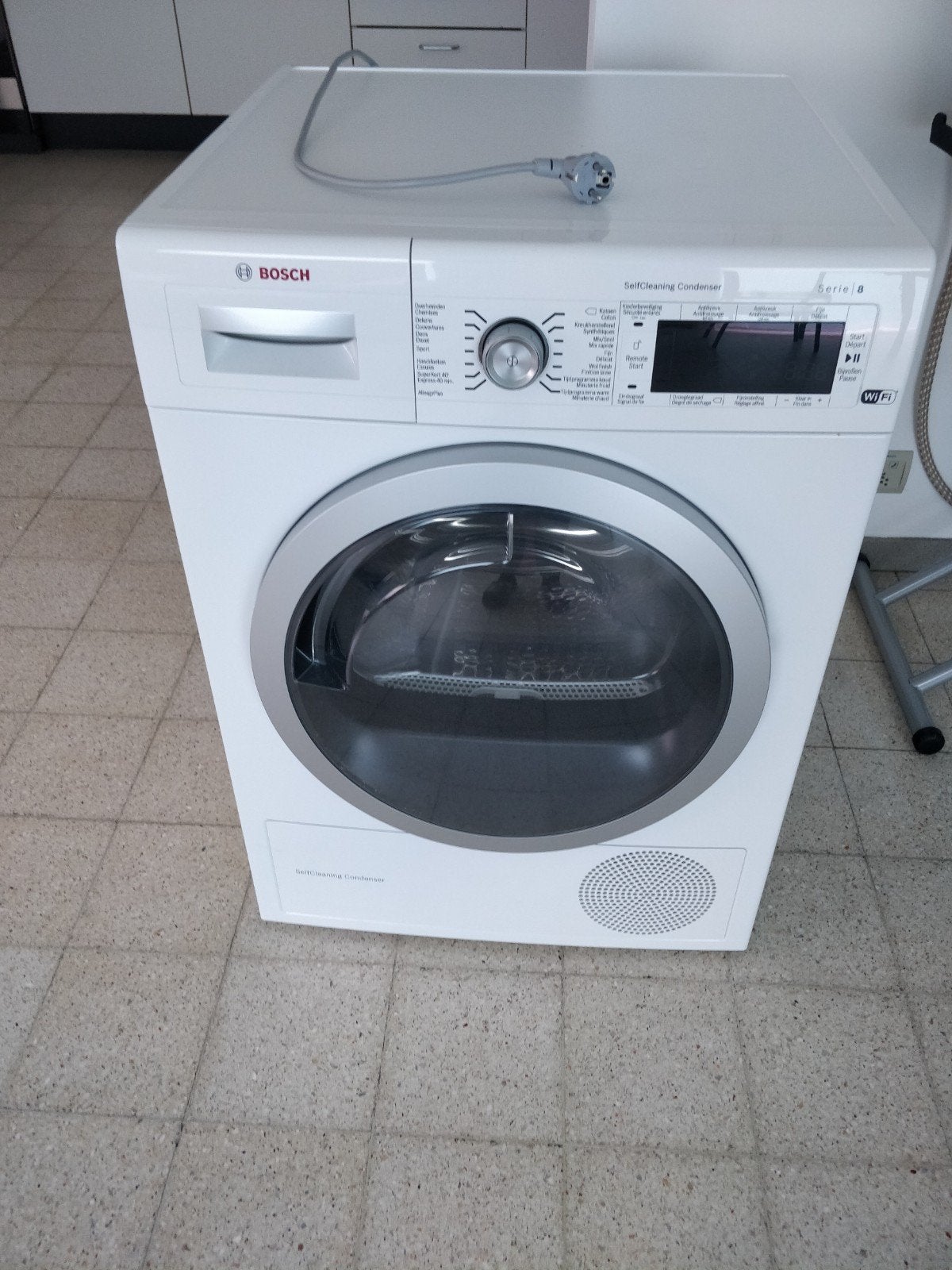 Bosch droogkast 8 serie., Ophalen