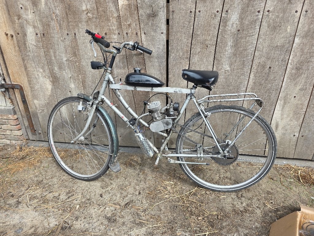 Bromfiets (zelfbouw), Fietsen en Brommers, Ophalen, 50 cc