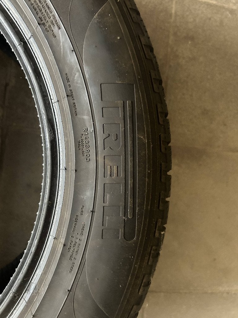 4 Pneus Pirelli Scorpion Hiver 255/55 R18 105V M+S, Pneus hiver, 255 mm, Enlèvement, Utilisé