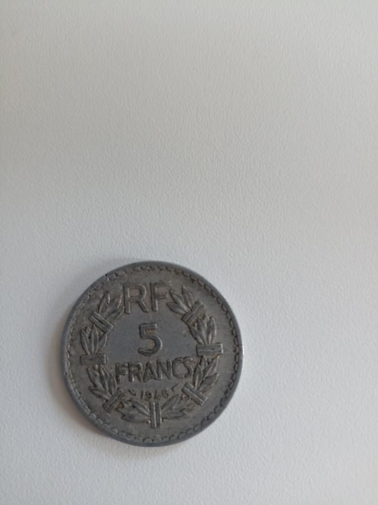 Pièce 5 francs 1946 / 9 ouvert, Enlèvement