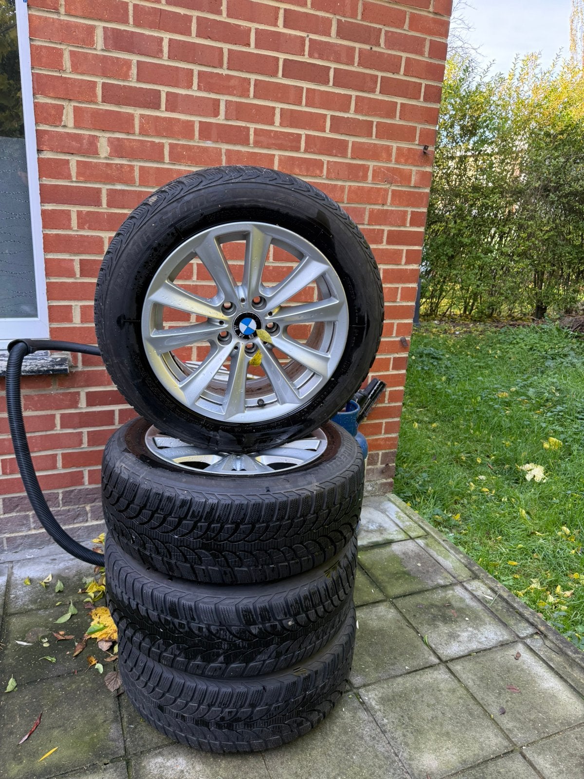 Jantes et pneu 225/55R17, Autos : Pièces & Accessoires, Enlèvement ou Envoi, Pneu(s)