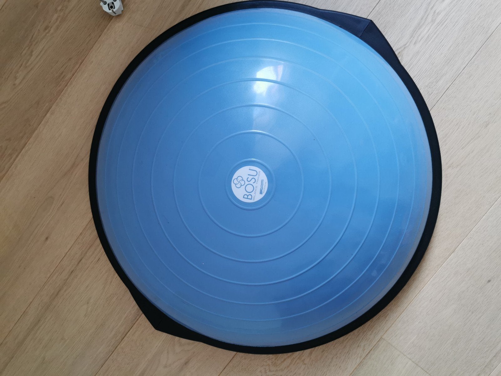 Nieuwe BOSU-balanstrainer, Ophalen