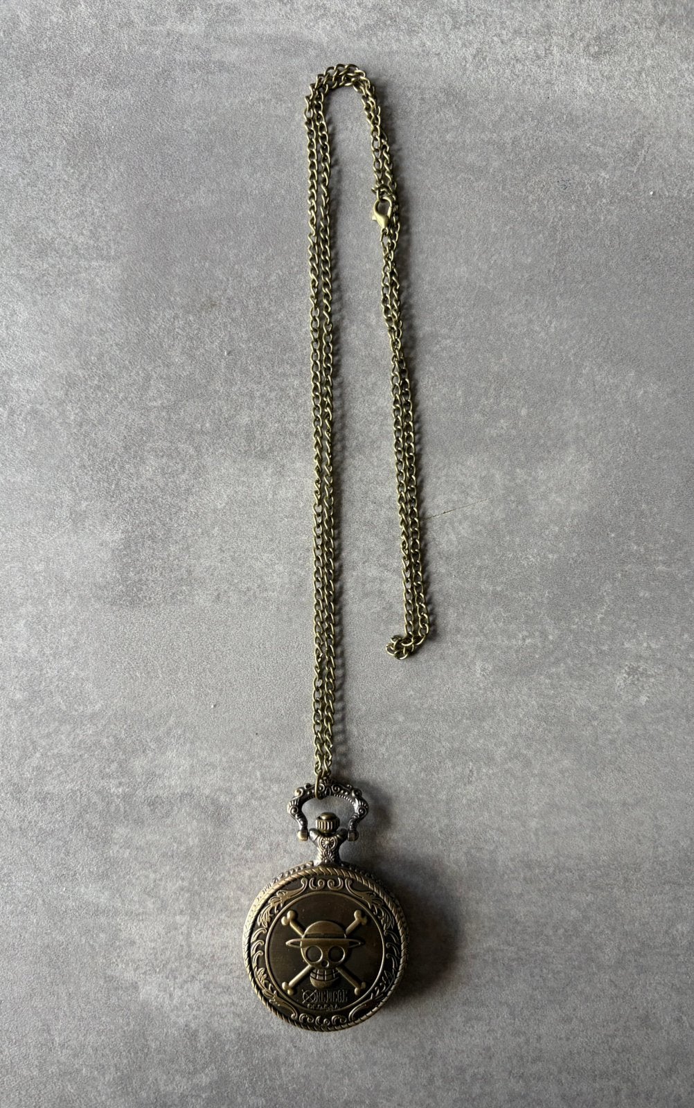Montre à Gousset - One Piece, Bijoux, Sacs & Beauté, Enlèvement ou Envoi, Comme neuf