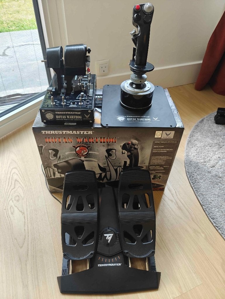 Thrustmaster HOTAS Warthog + TFRP-pedalen, Ophalen, Zo goed als nieuw, Thrustmaster