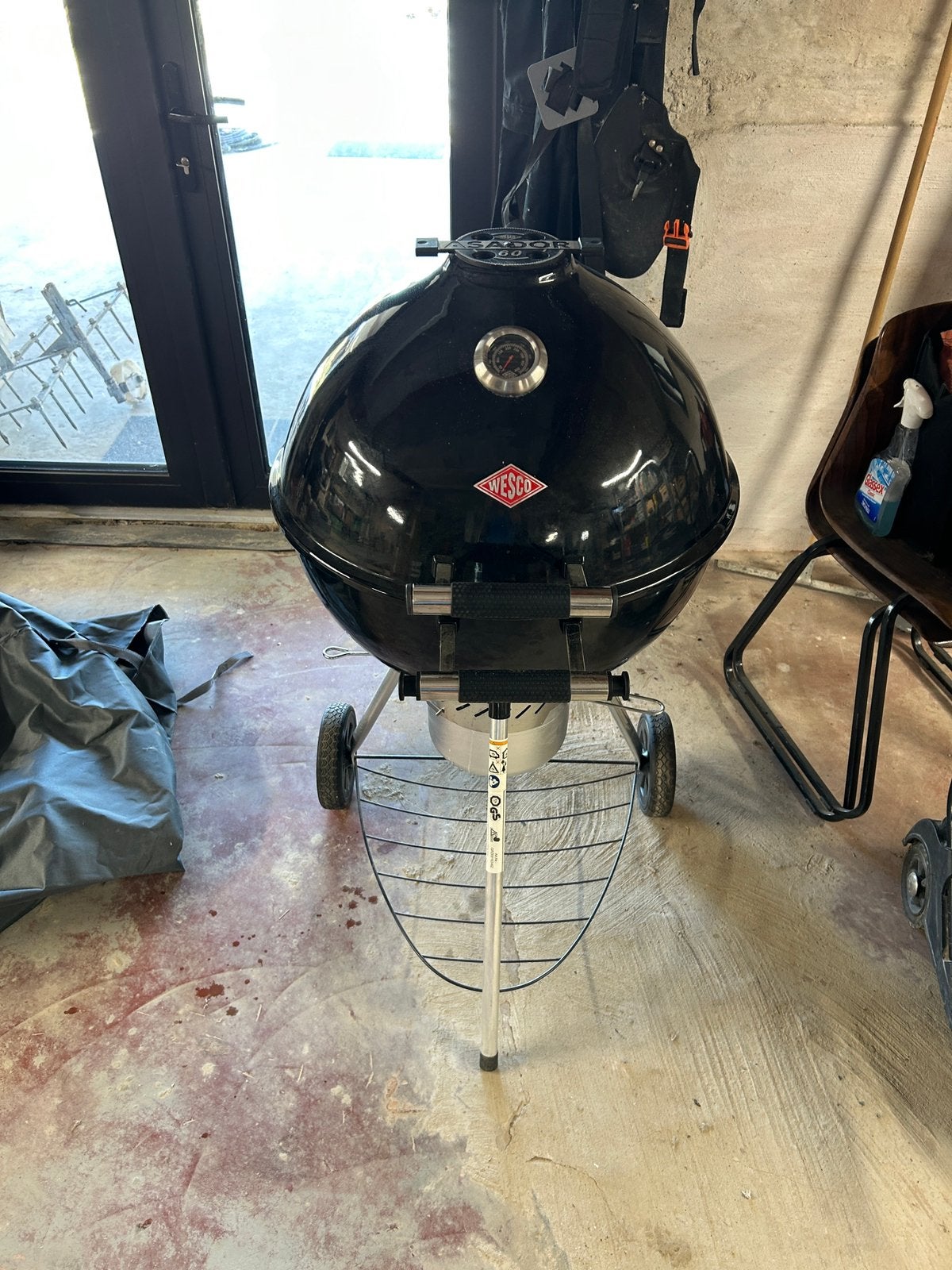 Wesco bbq op houtskool 60cm., Tuin en Terras, Ophalen, Zo goed als nieuw